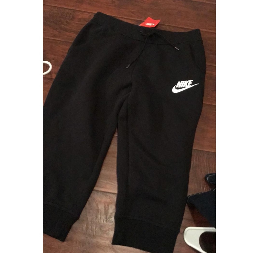 Nike Capri sweat pants